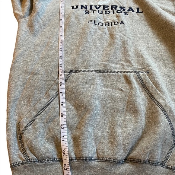 UNIVERSAL Studios Sweatshirt size small - Picture 3 of 6